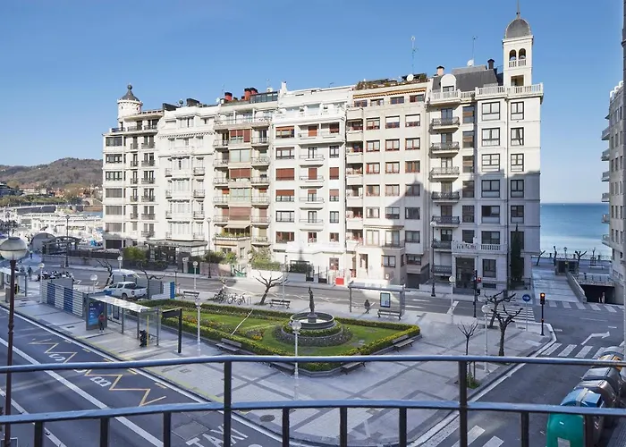 Alemana בית הארחה 2*