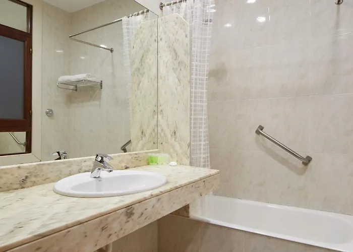 בית הארחה Alemana סן סבסטיאן