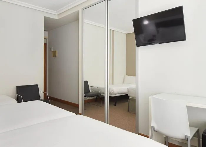 Alemana בית הארחה 2*